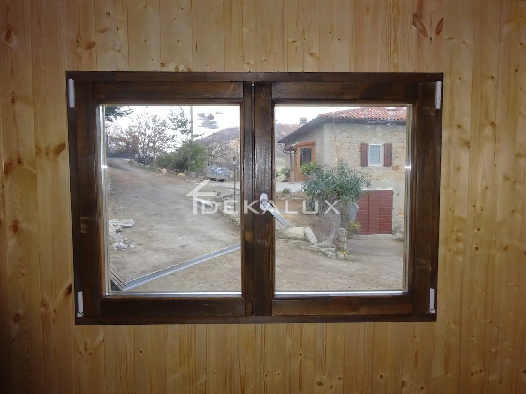Casetta in legno 5x5 modello Venezia con porta singola - finestra