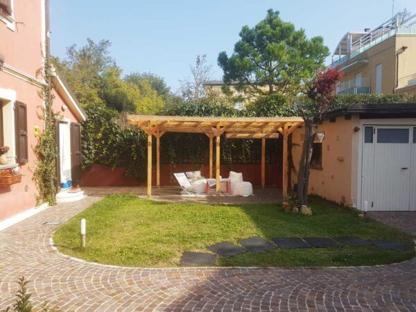 Carport in legno