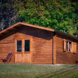 Casetta in legno mod. Umbria 5x5 - porta doppia
